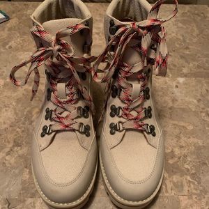 Gently Worn Beige Crown Vintage Booties - Like New!